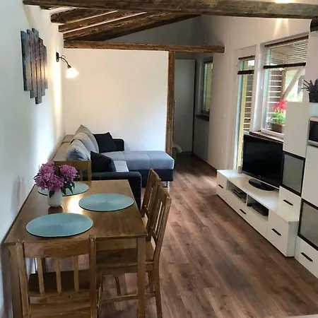 Apartmán Tulipán-apartman *